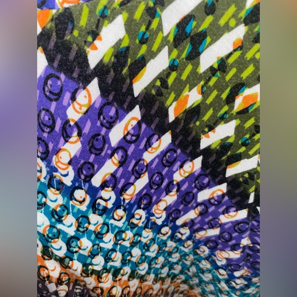 Calvin Klein super soft printed jersey dress with adjustable straps. Size 4 $40 - Picture 4 of 5